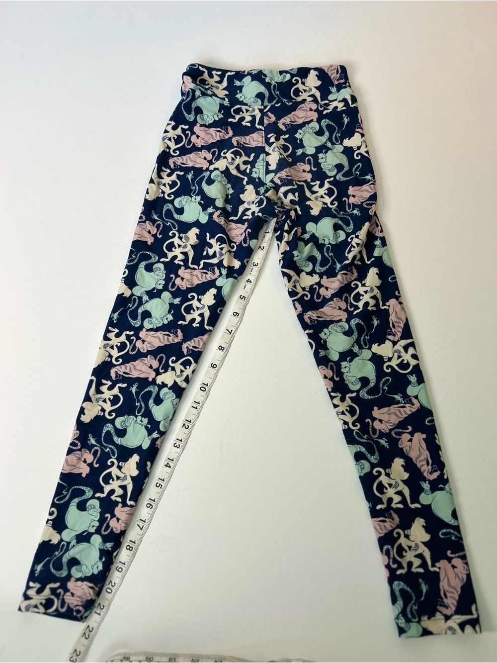LuLaRoe Disney Aladdin Leggings Tween Size Navy Genie Rajah Abu Print - Picture 3 of 5